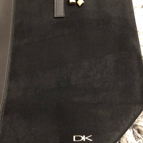 Large Donna Karen Tote - Picture 3 of 3